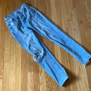 American Eagle High Rise Ripped Mom Jeans